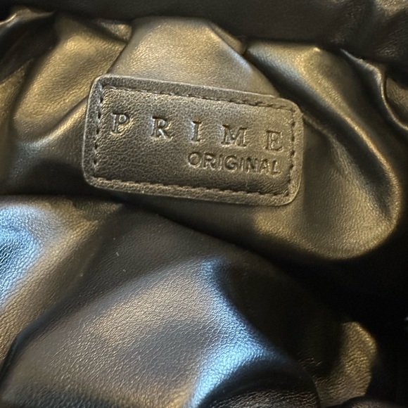 Prime Original Black Cloud Clutch Bag with Gold Chunky Chain Like New - Picture 6 of 6